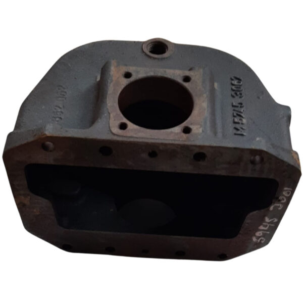 Zetor UR1 4WD Drop Box Front Drive Gearbox PTO Housing